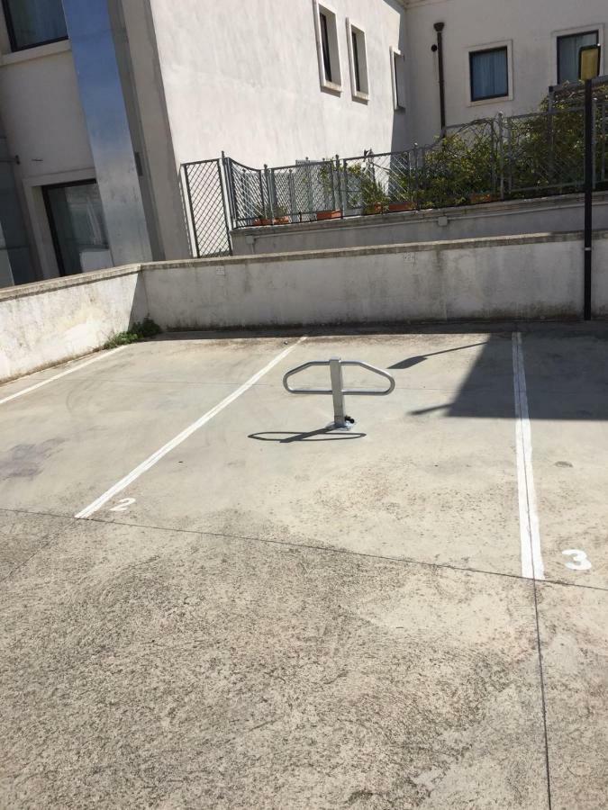 דירות Attico אוסטוני מראה חיצוני תמונה